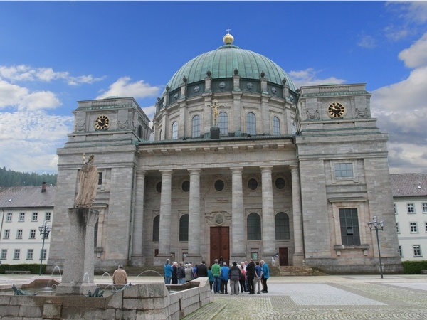 Außenansicht des Doms von St. Blasien Außenansicht des Doms von St. Blasien