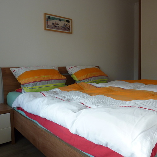 Schlafzimmer mit Doppelbett - 